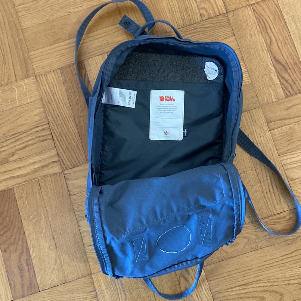 Kanken Backpack - Picture 3 of 4